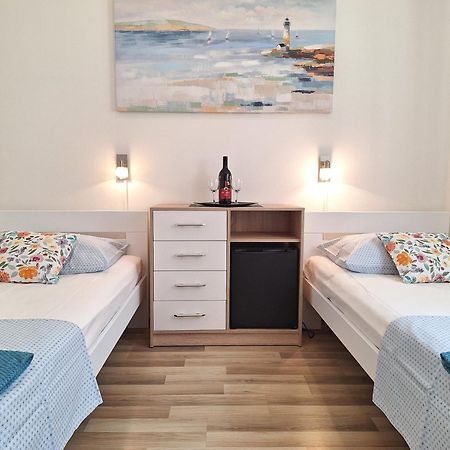 Apartments Villa Sirena Ragusa Esterno foto