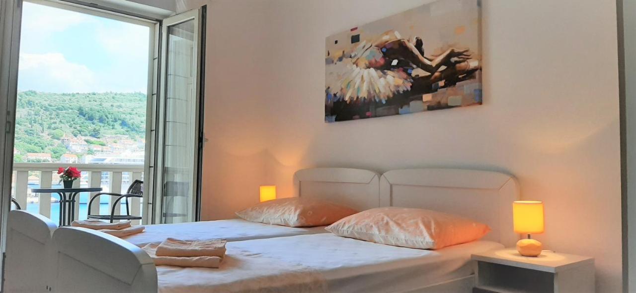Apartments Villa Sirena Ragusa Esterno foto